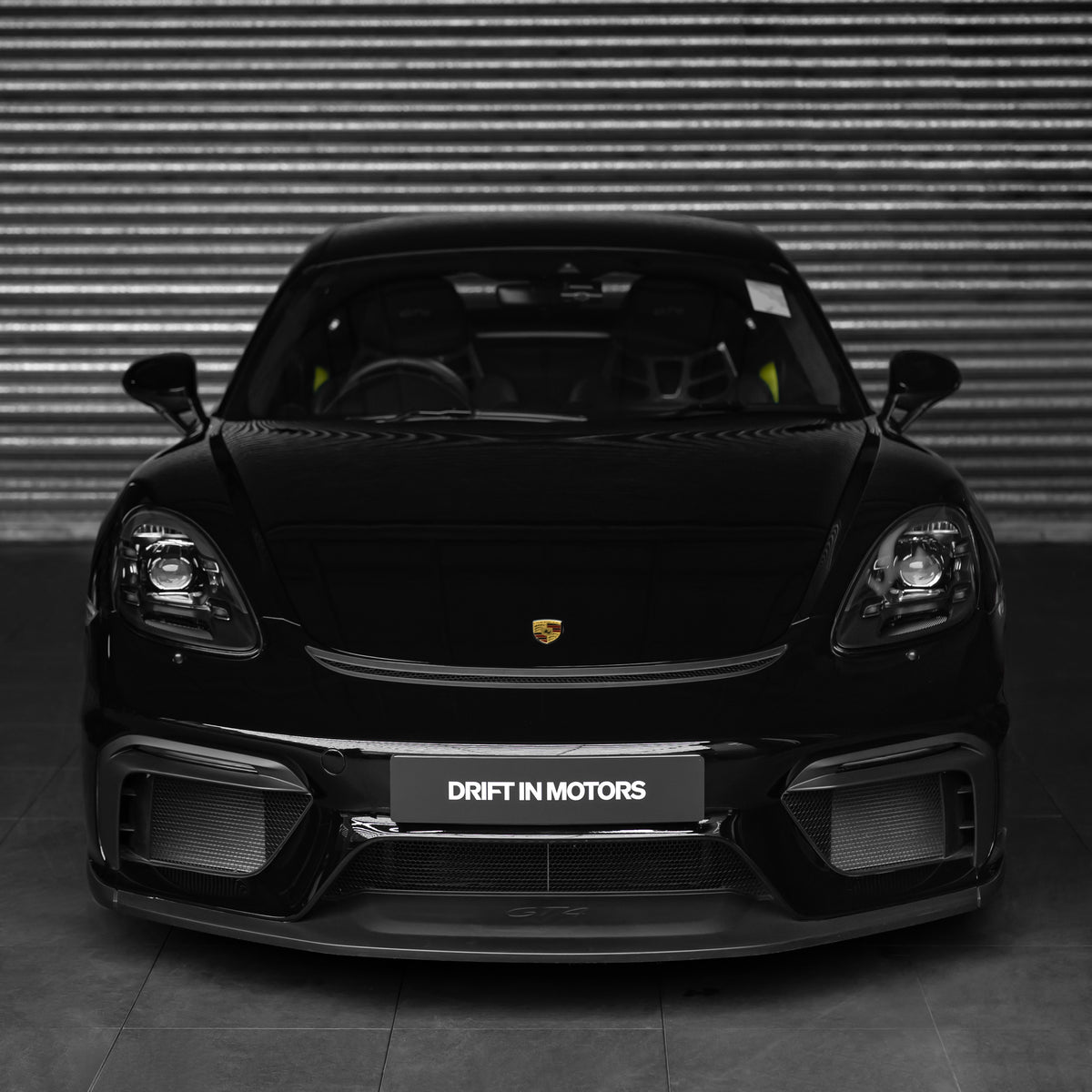 718 Cayman GT4